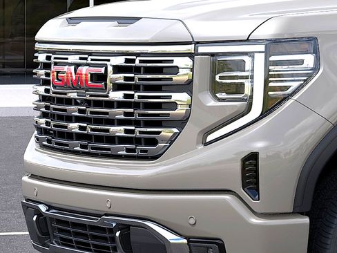 New 2026 GMC Sierra 1500 Denali AWD/4WD image 13