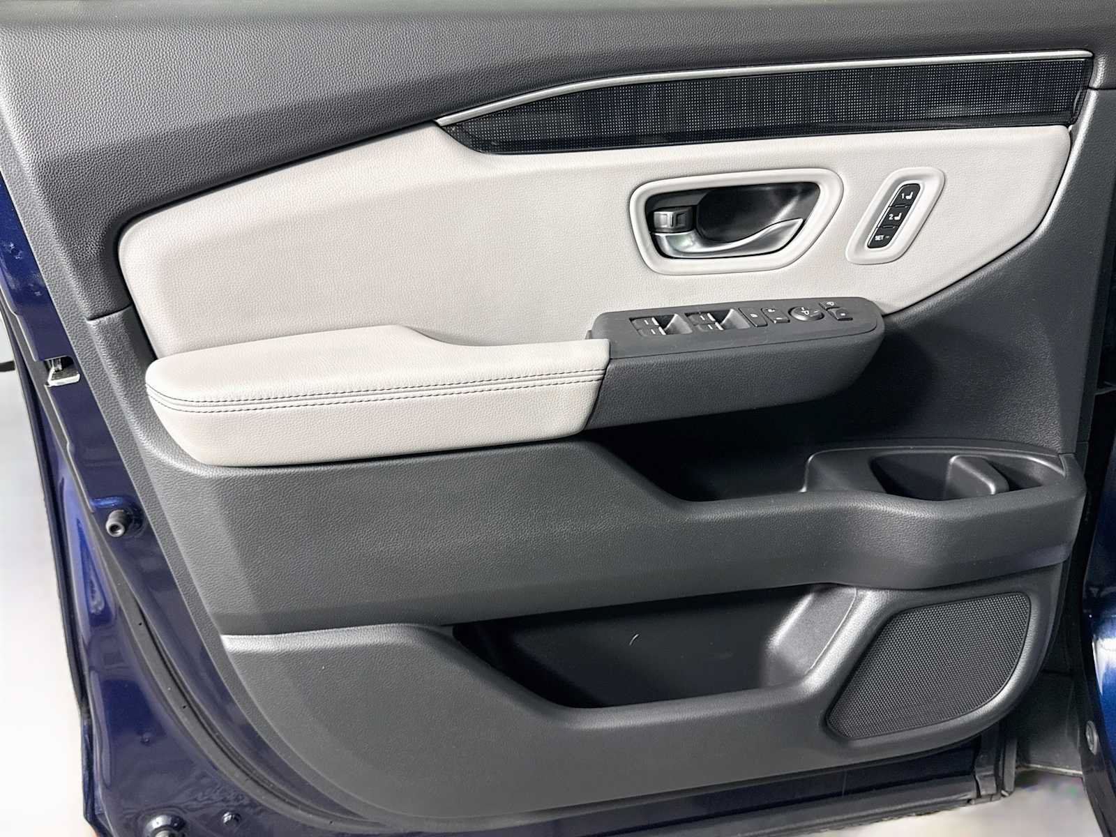 Certified 2024 Honda Pilot Elite image 27