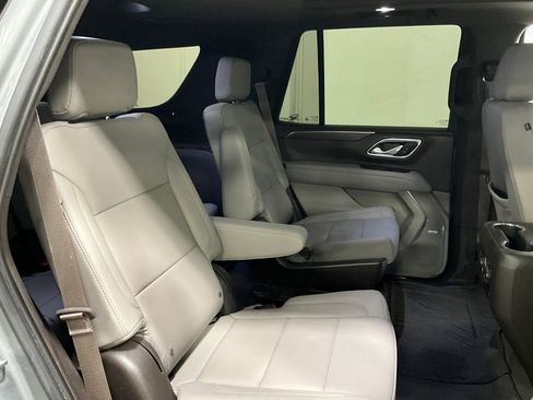 Used 2023 Chevrolet Tahoe Z71 w/ Luxury Package image 17