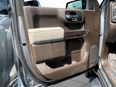Used 2020 GMC Sierra 1500 Elevation w/ Elevation Value Package RWD image 22