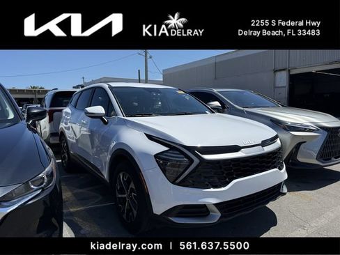 Used 2024 Kia Sportage EX FWD image 1
