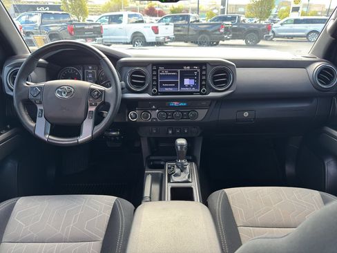 Certified 2023 Toyota Tacoma TRD Off-Road image 9
