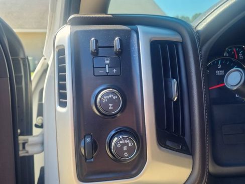 Used 2018 GMC Sierra 1500 SLT w/ SLT Premium Package AWD/4WD image 25