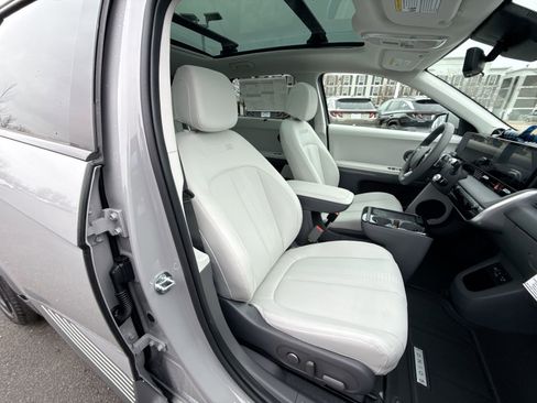 New 2026 Hyundai Ioniq 5 Limited image 27