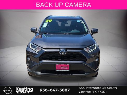 Used 2020 Toyota RAV4 XLE w/ Convenience Package AWD/4WD image 9
