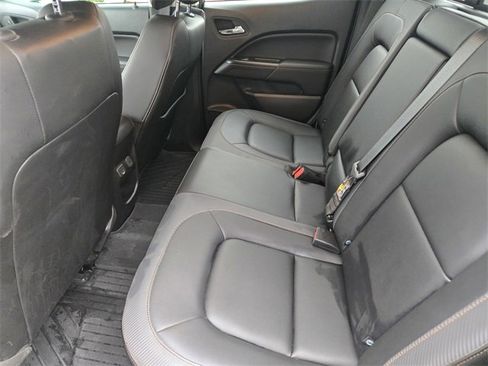 Used 2022 GMC Canyon AT4 image 14