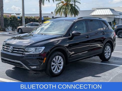 Used 2018 Volkswagen Tiguan S FWD image 3