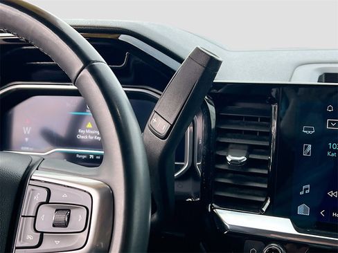 Used 2024 Chevrolet Silverado 2500 LT image 16