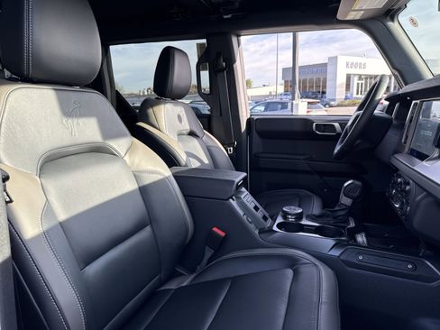 New 2025 Ford Bronco Outer Banks image 27