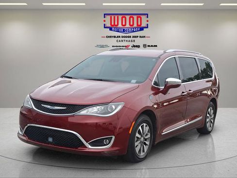 Used 2020 Chrysler Pacifica Limited w/ Advanced Safetytec Group FWD image 7