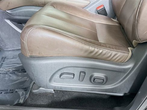 Used 2017 Nissan Murano Platinum w/ Platinum Technology Package image 19