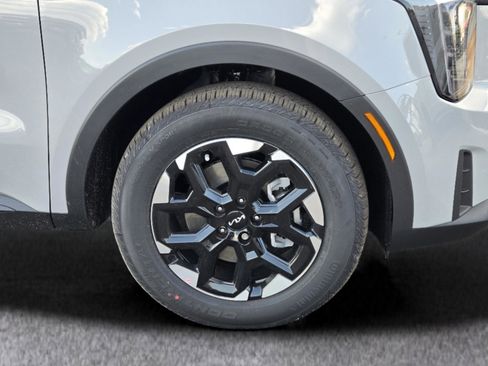 New 2026 Kia Sorento S image 57