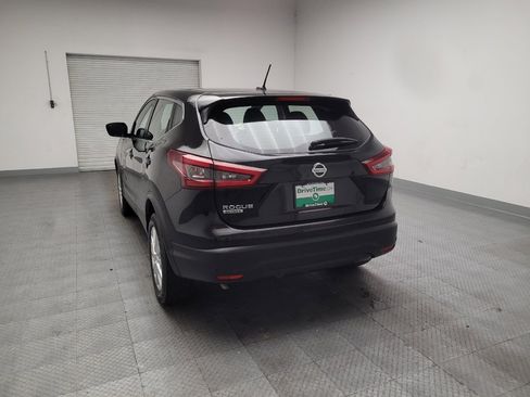 Used 2021 Nissan Rogue Sport S FWD image 6