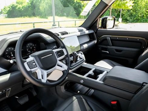 New 2026 Land Rover Defender 110 S AWD/4WD image 2