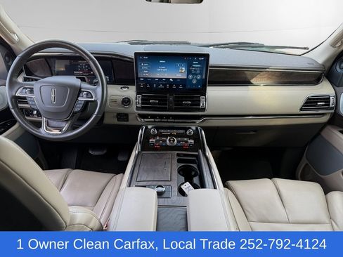 Used 2023 Lincoln Navigator L Reserve AWD/4WD image 8