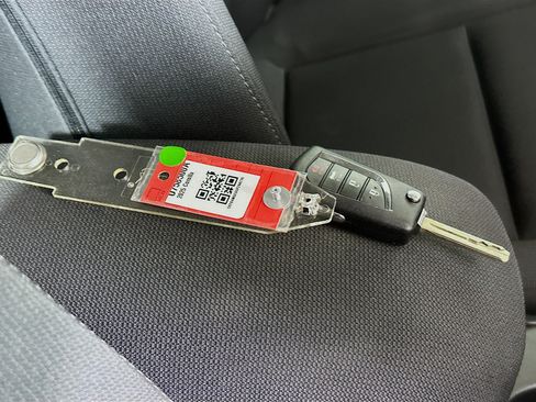 Certified 2025 Toyota Corolla LE FWD image 32