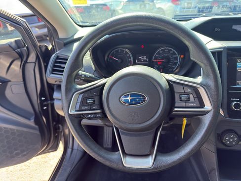Used 2018 Subaru Crosstrek 2.0i AWD/4WD image 24