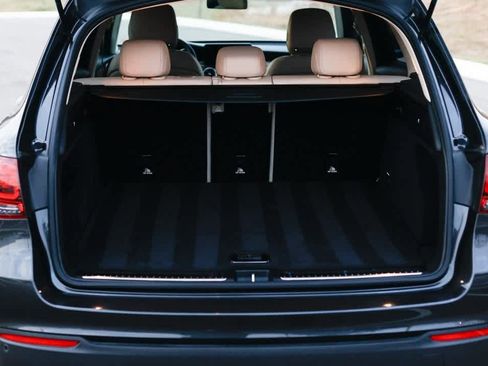 Certified 2022 Mercedes-Benz GLC 300 4MATIC image 32