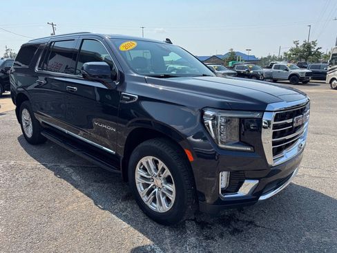 Used 2024 GMC Yukon XL SLT image 7