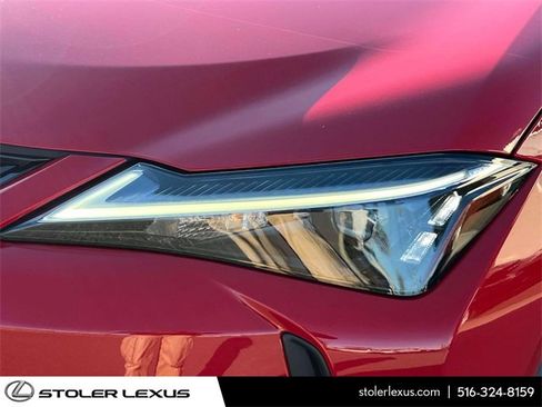 Used 2023 Lexus UX 250h FWD image 12