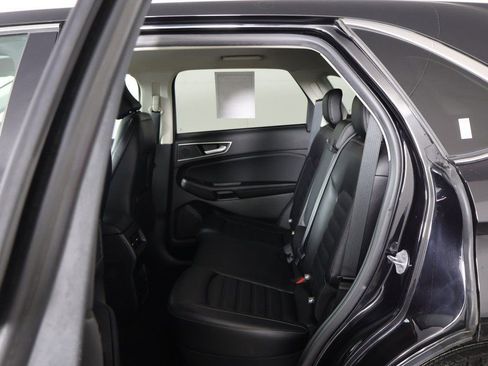 Used 2023 Ford Edge SEL w/ Convenience Package image 29