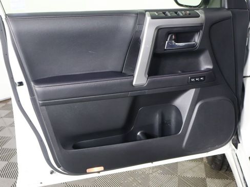 Used 2023 Toyota 4Runner Limited AWD/4WD image 22