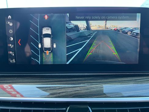 Used 2018 BMW 640i Gran Turismo xDrive w/ M Sport Package image 45