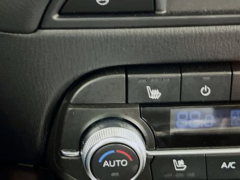 Certified 2025 MAZDA CX-5 Signature image 26