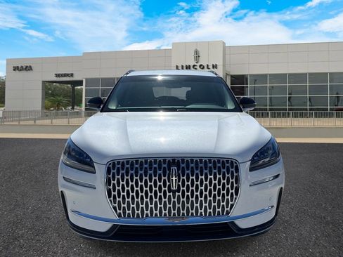 New 2026 Lincoln Corsair Premiere image 8