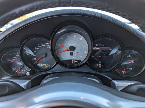 Used 2012 Porsche 911 Carrera S image 17