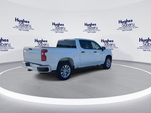 Used 2022 Chevrolet Silverado 1500 Custom w/ Safety Confidence Package image 11