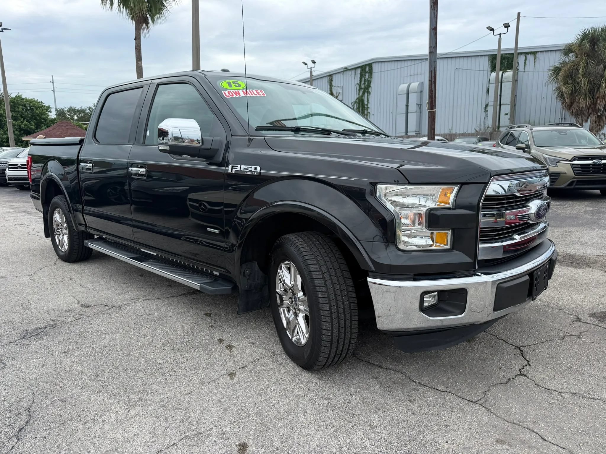 Used 2015 Ford F150 Lariat RWD image 3