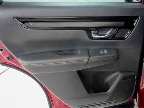 Certified 2025 Honda CR-V Sport Touring image 37