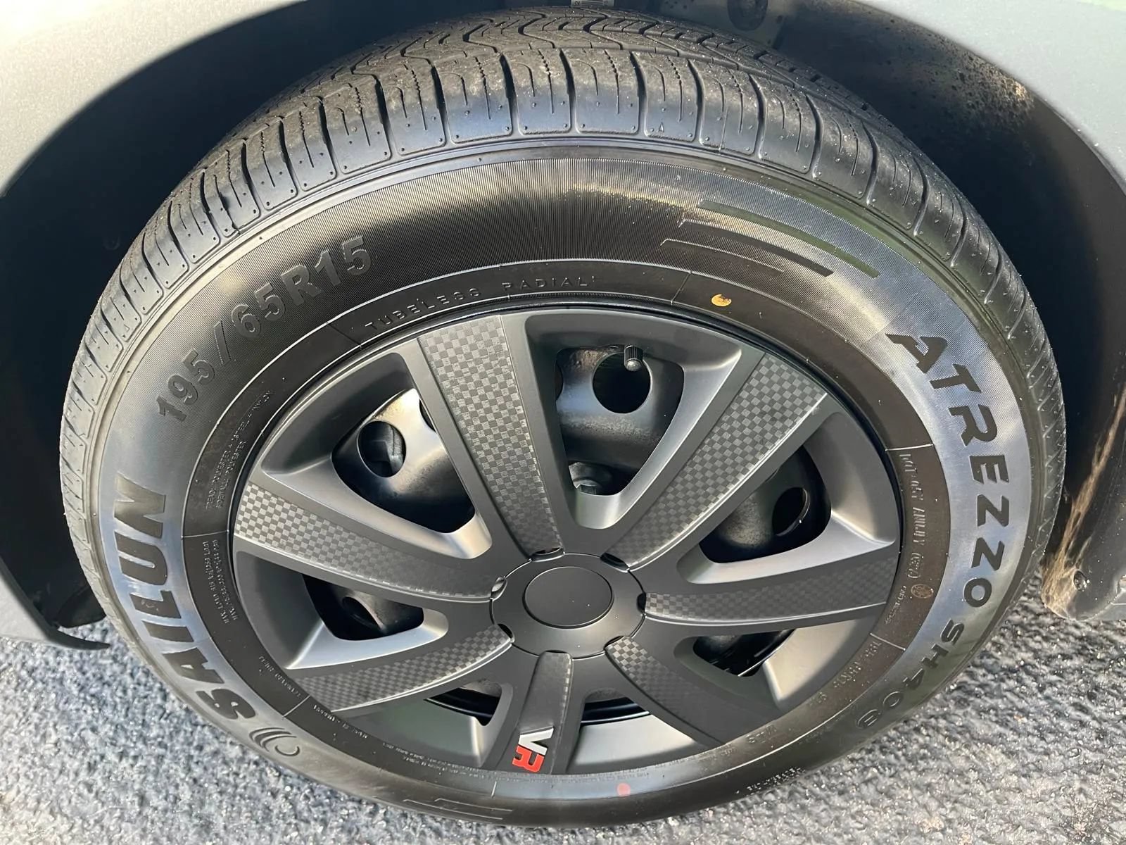 Used 2013 Volkswagen Golf 4-Door FWD image 24
