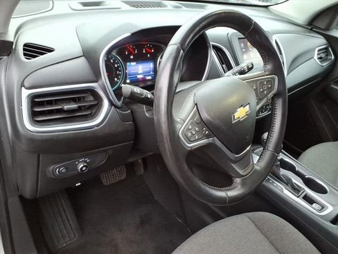 Used 2022 Chevrolet Equinox LT FWD image 14