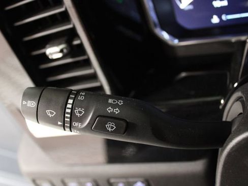 New 2026 GMC Sierra 2500 SLT w/ SLT Premium Package image 39