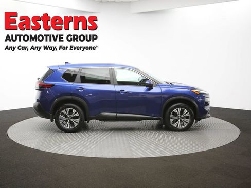 Used 2022 Nissan Rogue SV AWD/4WD image 43
