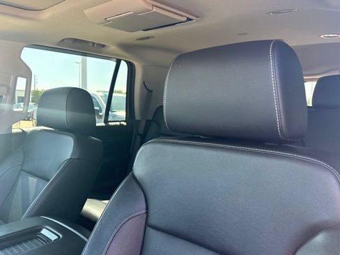 Used 2020 Chevrolet Tahoe Premier w/ Premier 6.2L Value Package AWD/4WD image 13