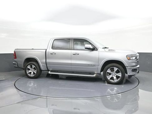 Used 2022 RAM 1500 Laramie AWD/4WD image 17