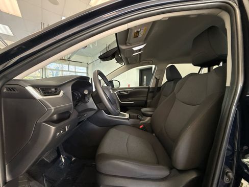 Used 2024 Toyota RAV4 XLE image 19