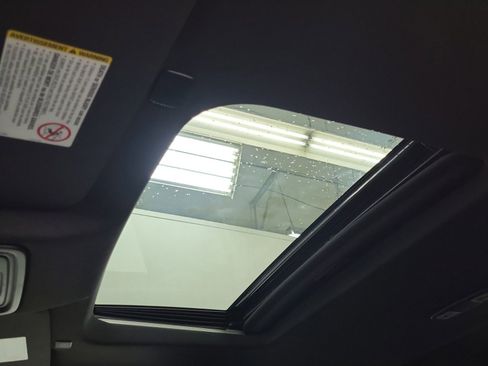 Used 2023 Chevrolet Silverado 2500 High Country image 3