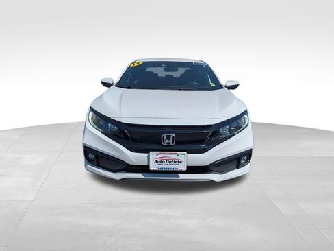 Used 2019 Honda Civic Sport image 2