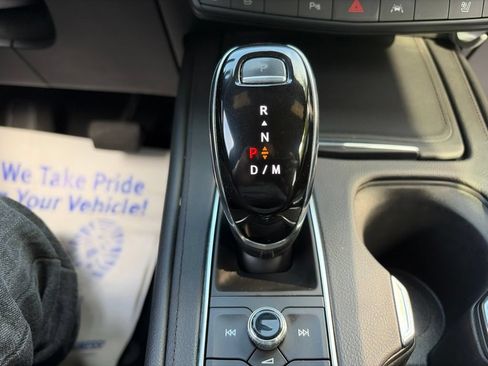Used 2020 Cadillac XT4 Premium Luxury FWD image 11