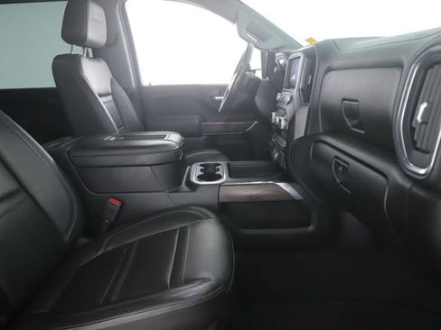 Used 2022 GMC Sierra 2500 Denali AWD/4WD image 32