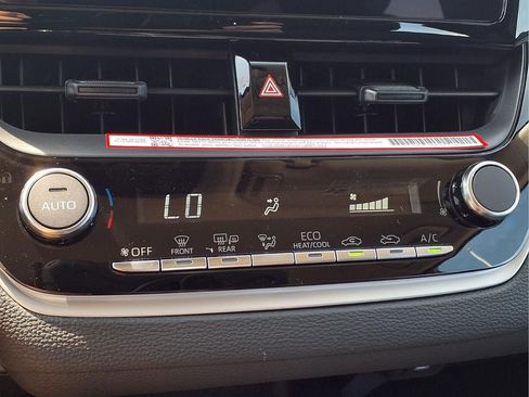 Certified 2026 Toyota Corolla LE FWD image 15
