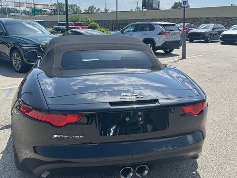 Used 2015 Jaguar F-TYPE Convertible RWD image 6
