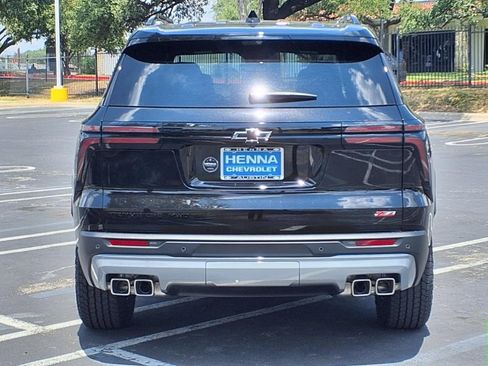 New 2026 Chevrolet Traverse Z71 w/ Driver Confidence Package image 5