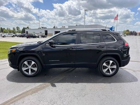 Used 2020 Jeep Cherokee Limited AWD/4WD image 2