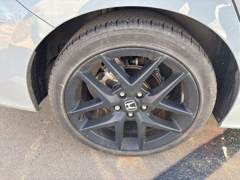 Certified 2024 Honda Civic Sport image 15