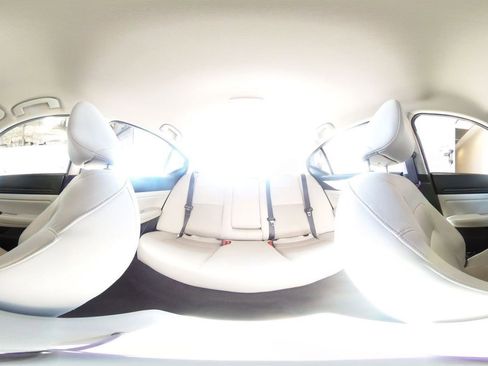 Used 2025 Nissan Altima 2.5 SV image 41